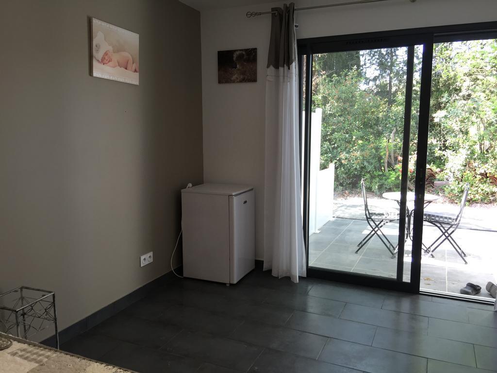 Chambres D'Hotes Le Mas Du Bijou Bleu 퓌제 쉬르 아르장 외부 사진