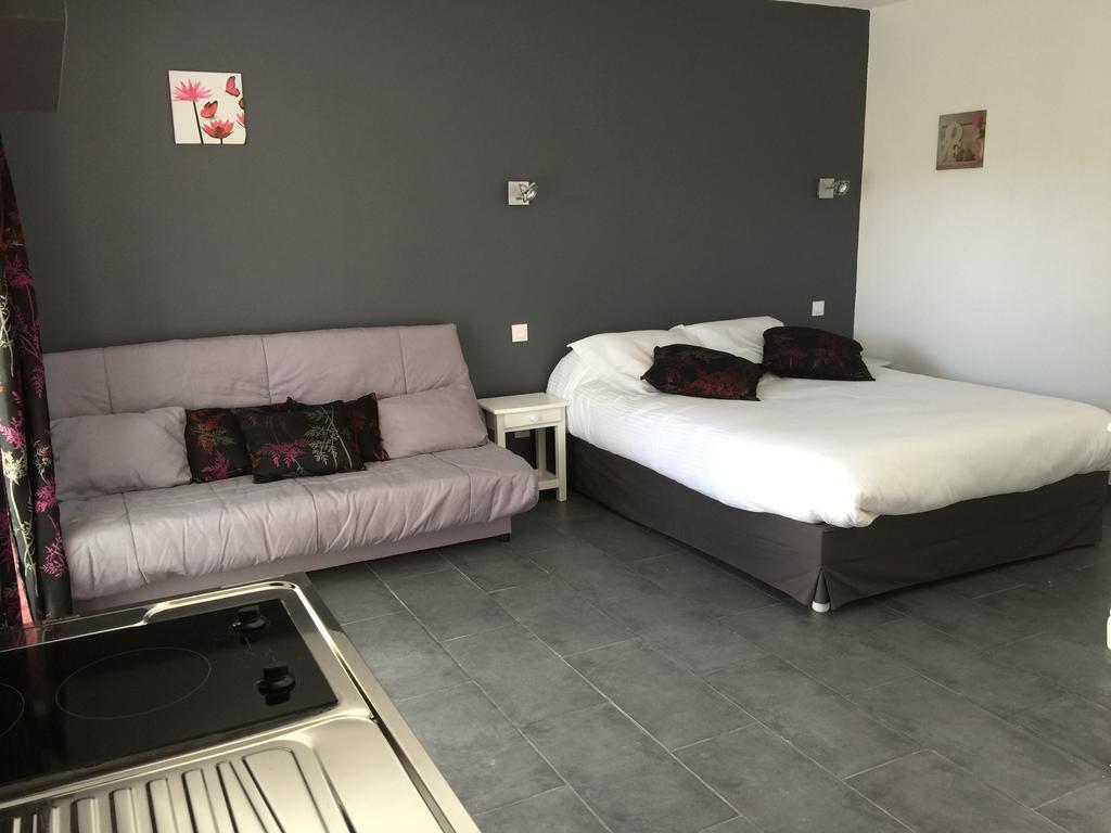 Chambres D'Hotes Le Mas Du Bijou Bleu 퓌제 쉬르 아르장 외부 사진